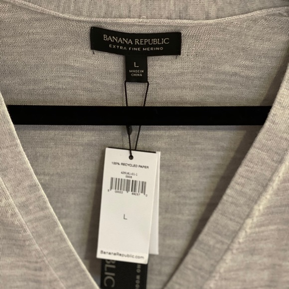 BANANA REPUBLIC light weight Cardigan sz L NWT - Picture 3 of 3